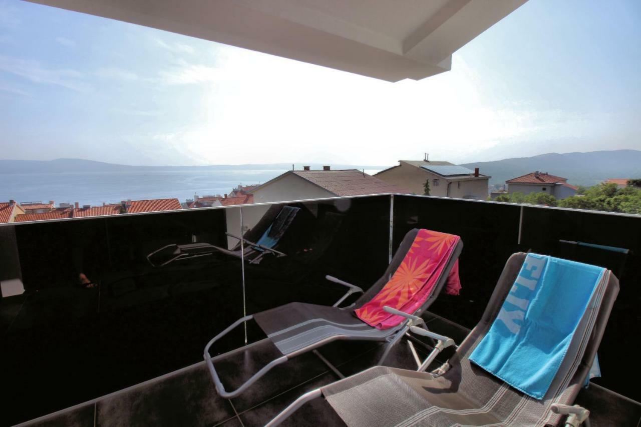 Villa Buba **** Novi Vinodolski Exteriör bild
