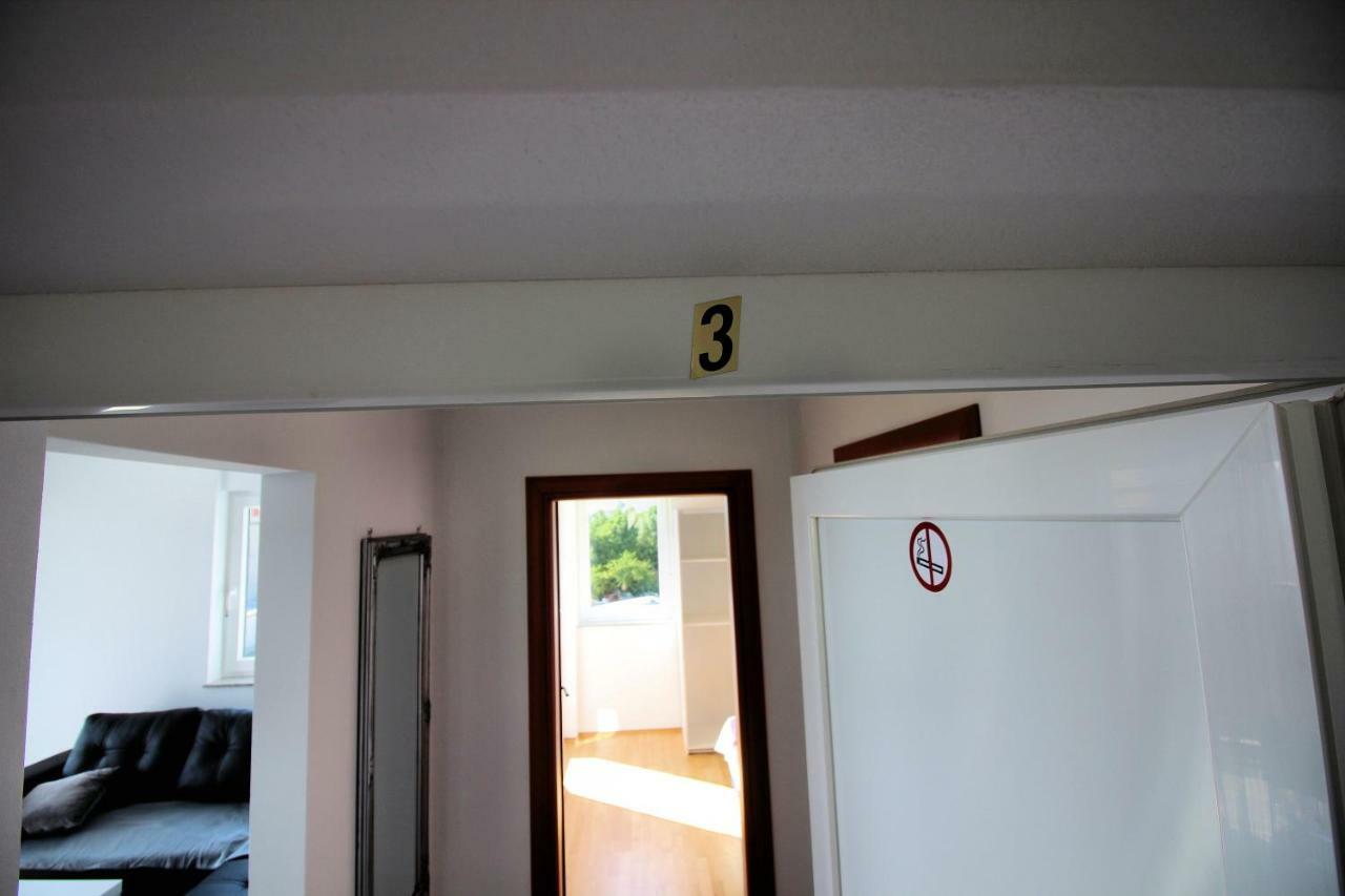 Villa Buba **** Novi Vinodolski Exteriör bild