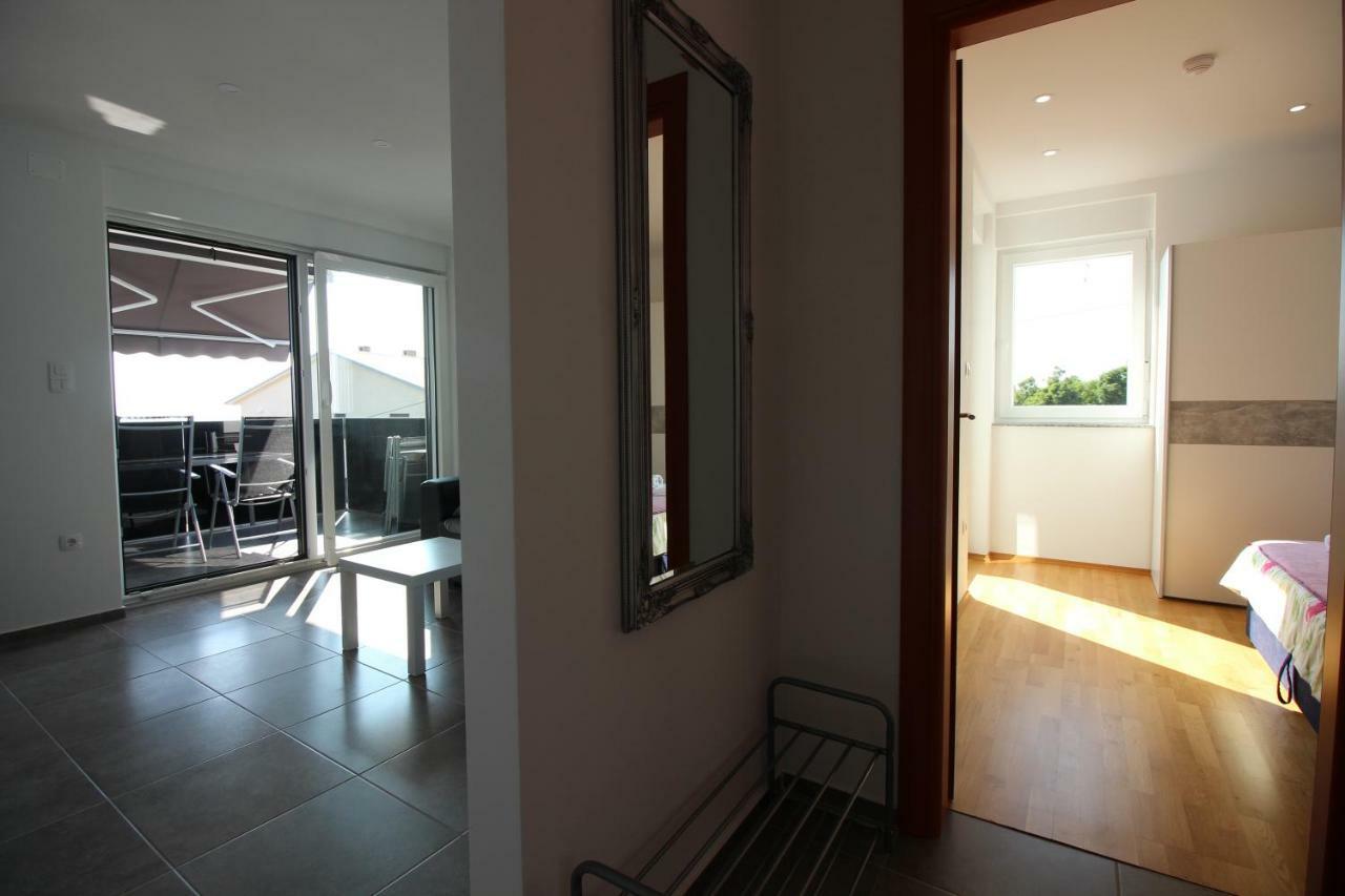 Villa Buba **** Novi Vinodolski Exteriör bild